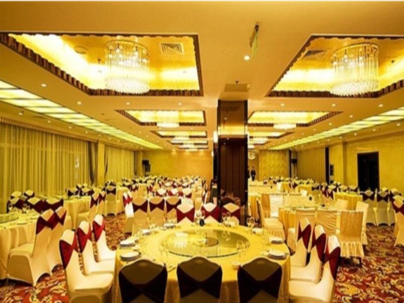 Century Hotel Taicang Esterno foto